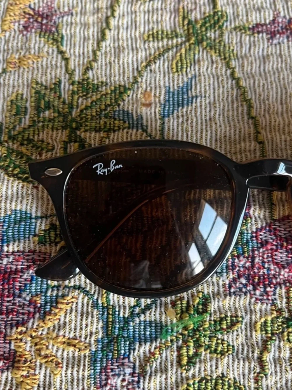 💫 Ray Ban RB4259 Sunglasses 💫